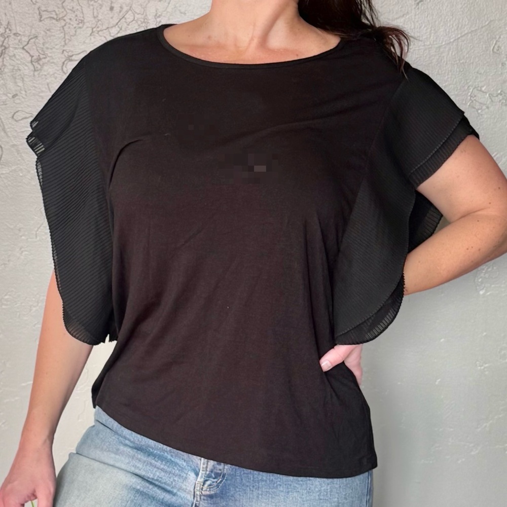 Essentials by Milano Elegant Black Flutter Sleeve Top